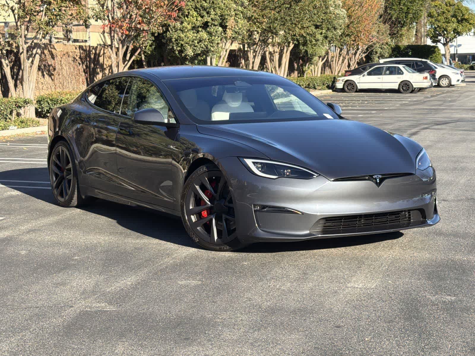2023 Tesla Model S Plaid's photo