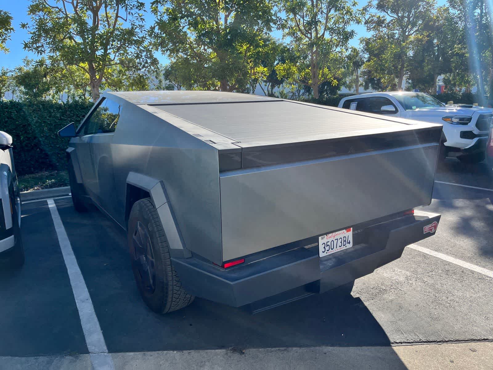 Thumbnail: 2024 Tesla Cybertruck - 4