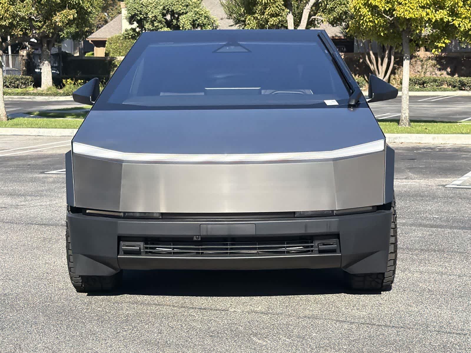 Used 2025 Tesla Cybertruck Base with VIN 7G2CEHED2SA061261 for sale in Huntington Beach, CA