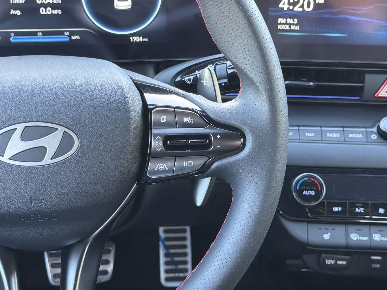 Thumbnail: 2025 Hyundai Elantra - 14