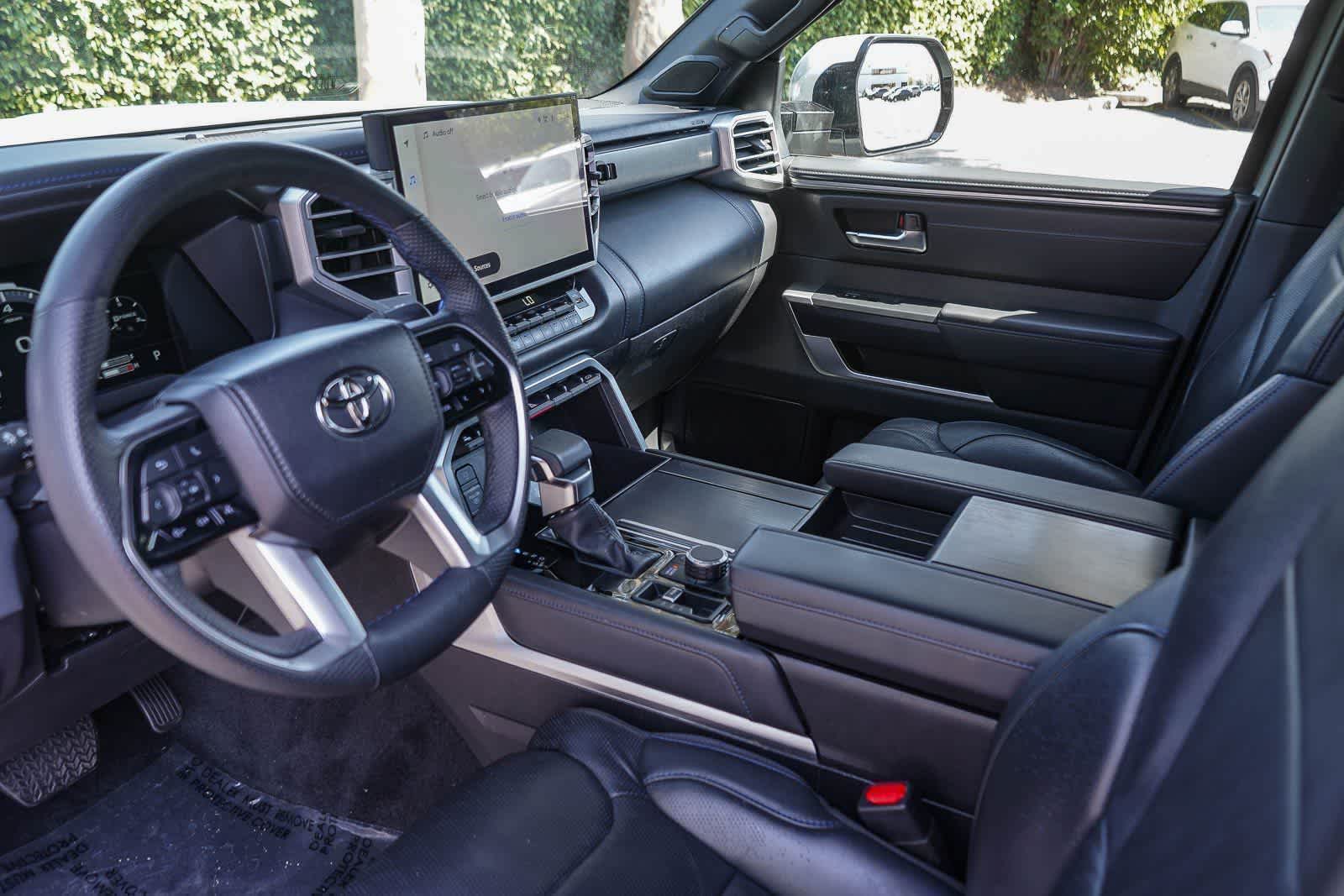 Thumbnail: 2025 Toyota Tundra - 18