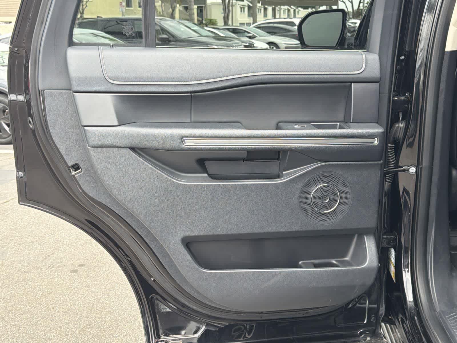 Thumbnail: 2024 Ford Expedition - 28