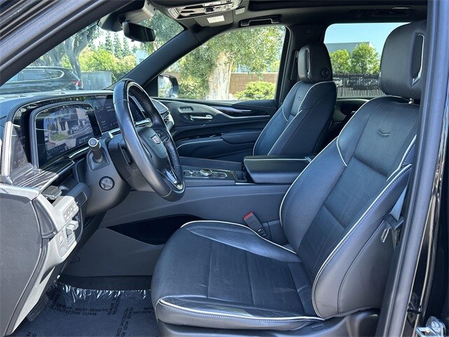 Thumbnail: 2023 Cadillac Escalade - 25