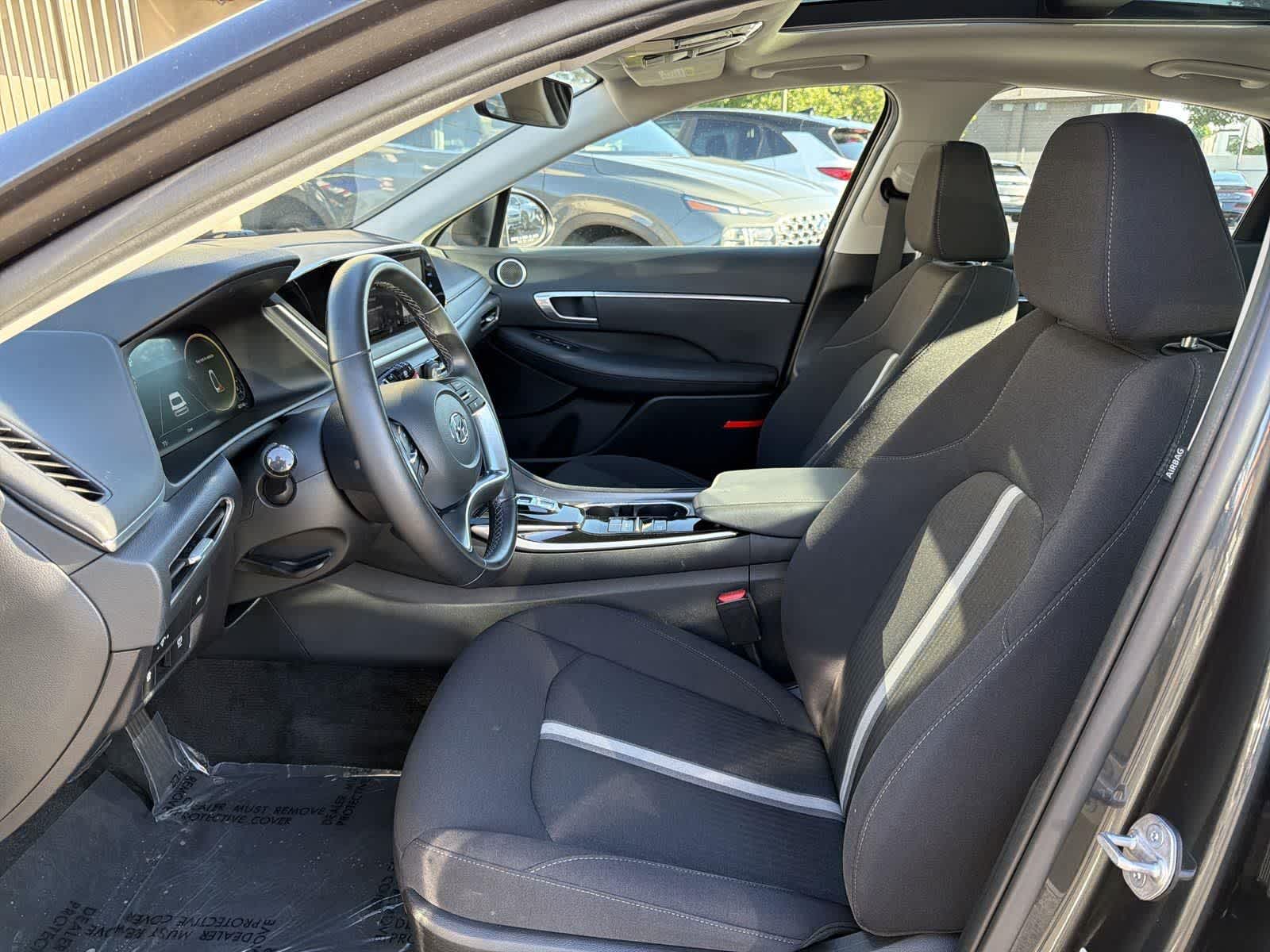 Thumbnail: 2023 Hyundai Sonata - 26