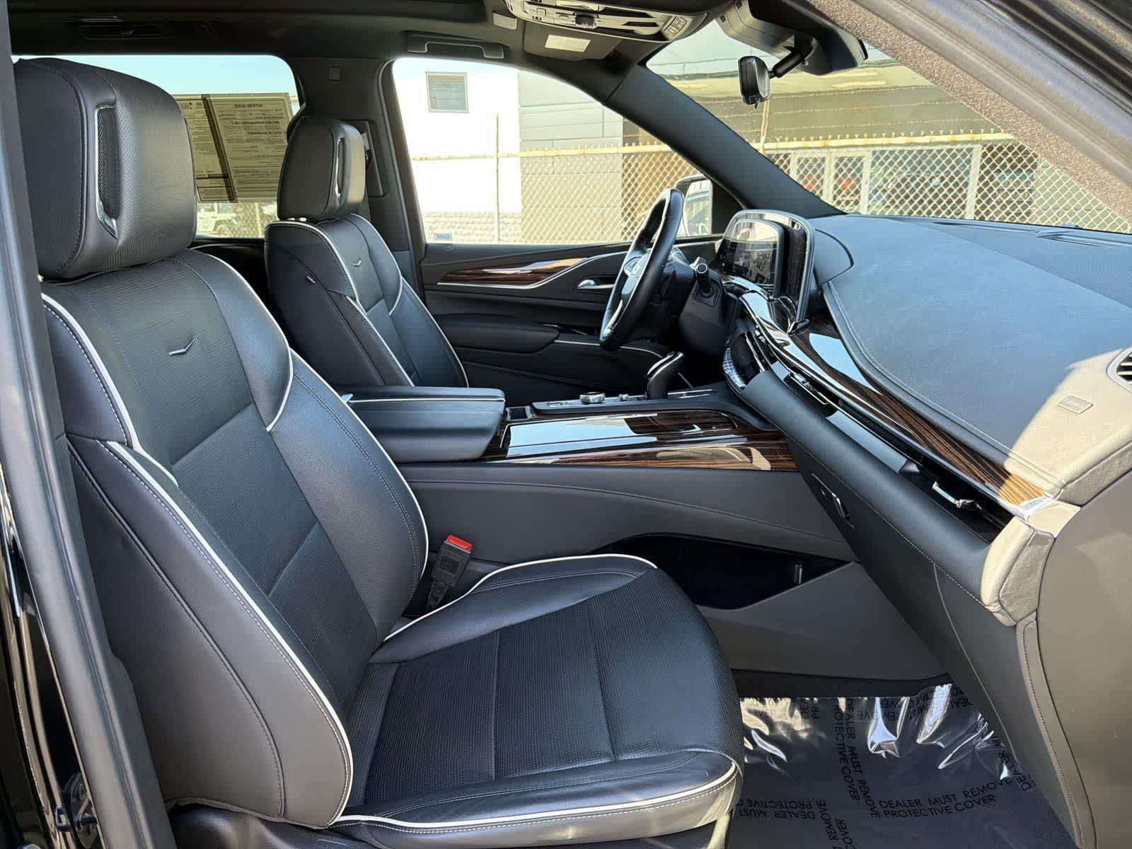 Thumbnail: 2023 Cadillac Escalade - 35