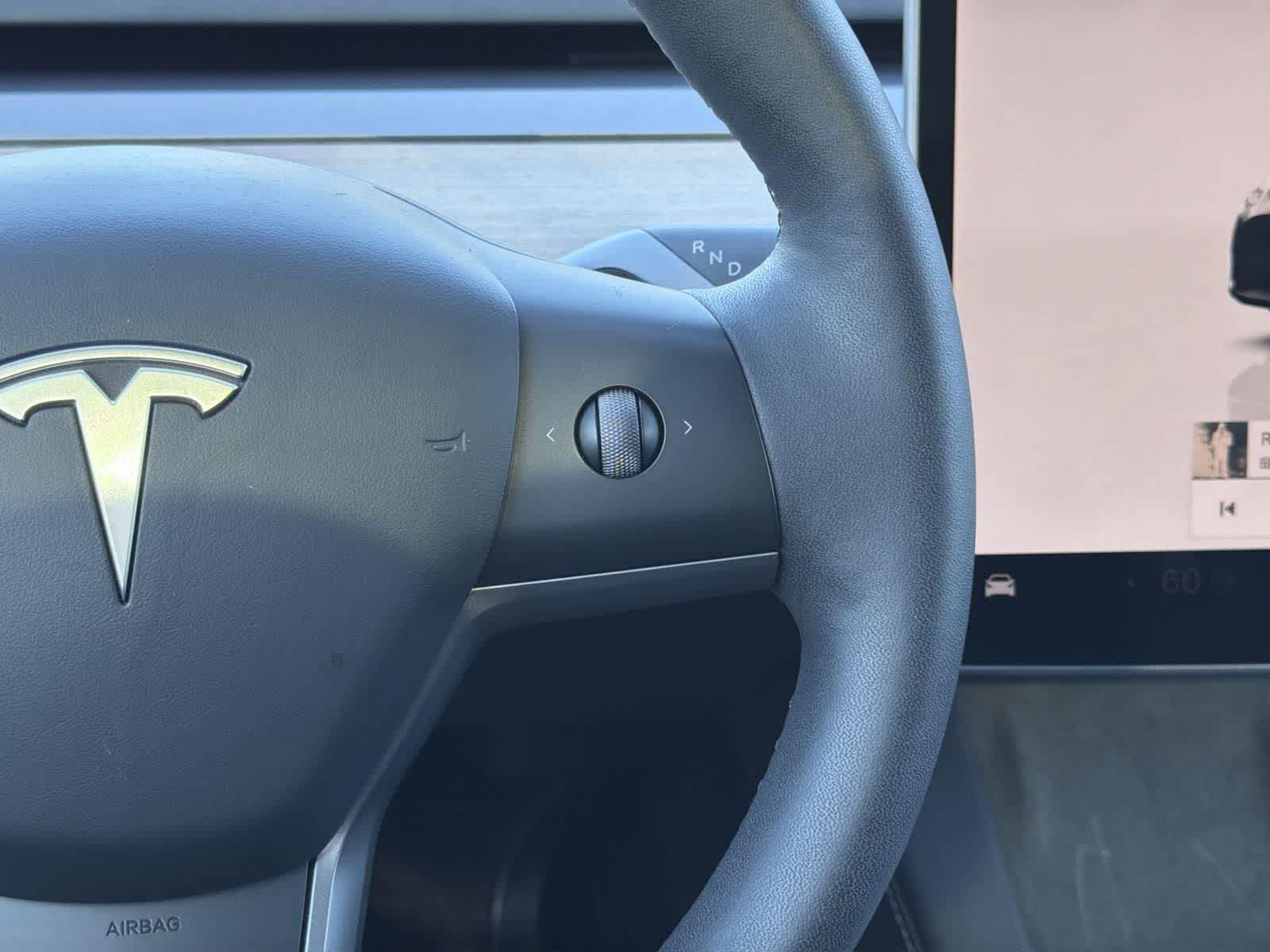 Thumbnail: 2023 Tesla Model Y - 14