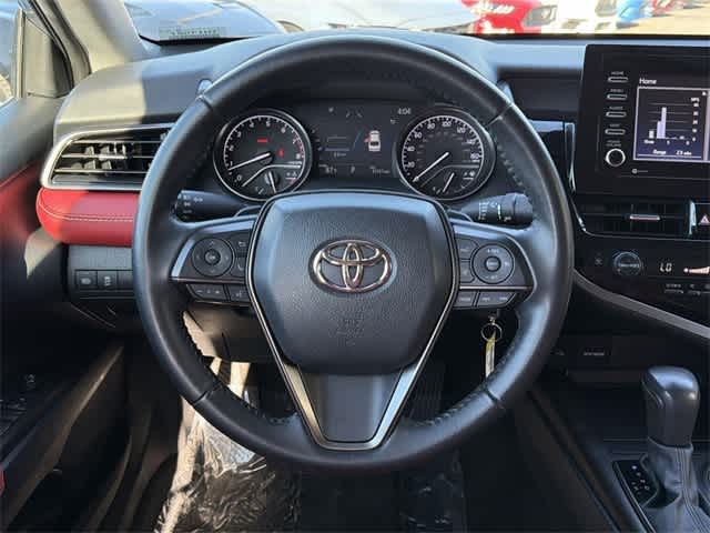 Thumbnail: 2022 Toyota Camry - 11