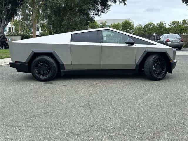 Thumbnail: 2024 Tesla Cybertruck - 4