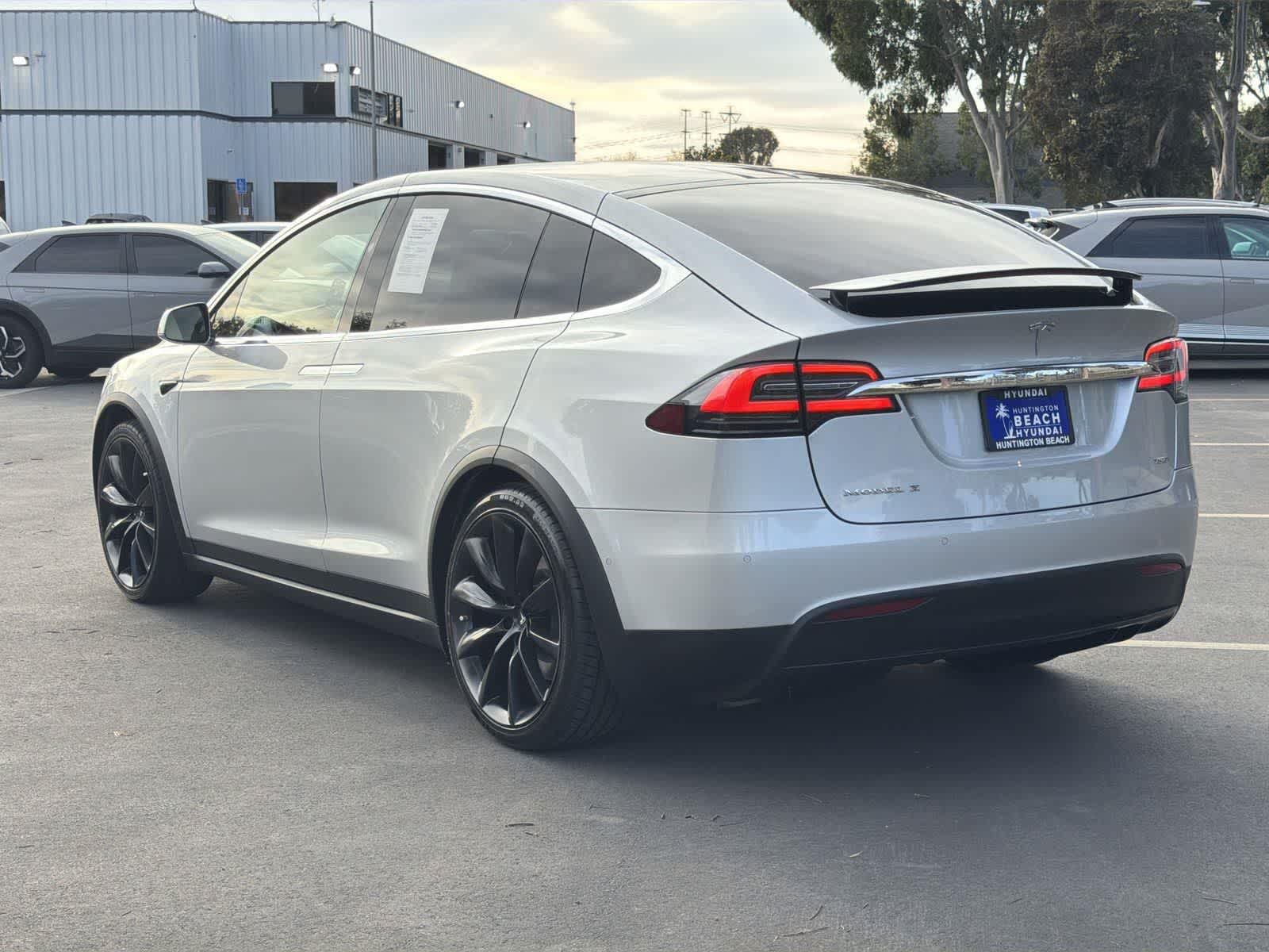 Thumbnail: 2018 Tesla Model X - 4