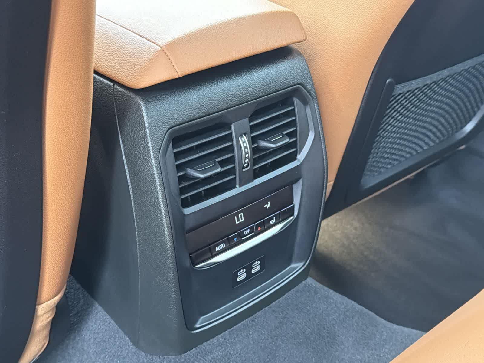 Thumbnail: 2023 BMW 3 Series - 30