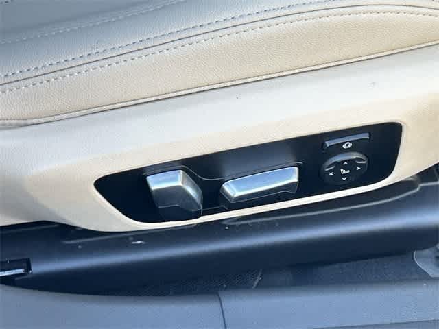 Thumbnail: 2019 BMW 3 Series - 27