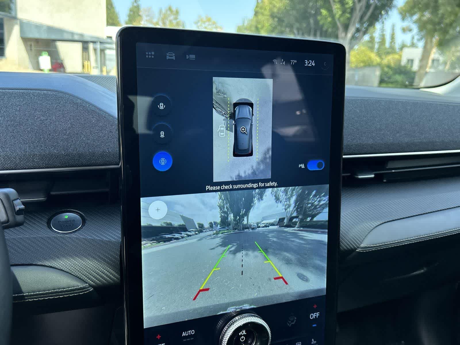 Thumbnail: 2021 Ford Mustang Mach-E - 18