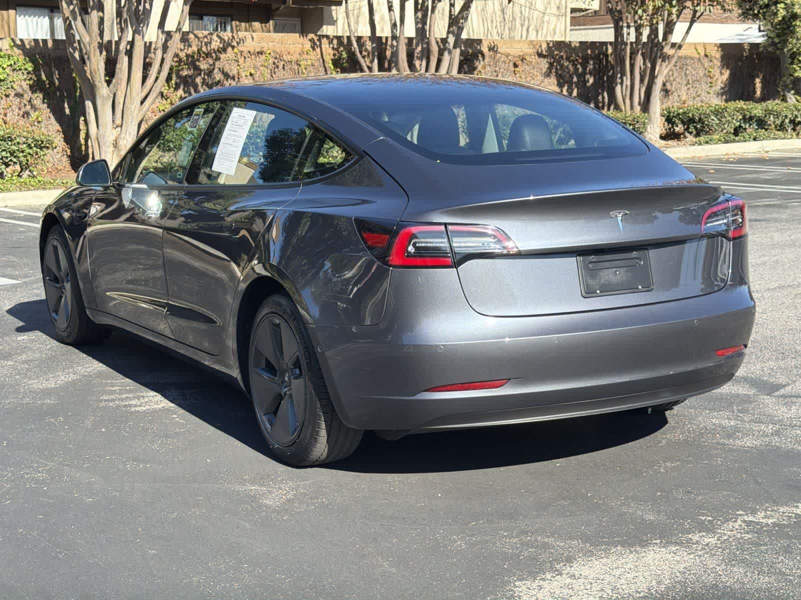 Thumbnail: 2022 Tesla Model 3 - 6