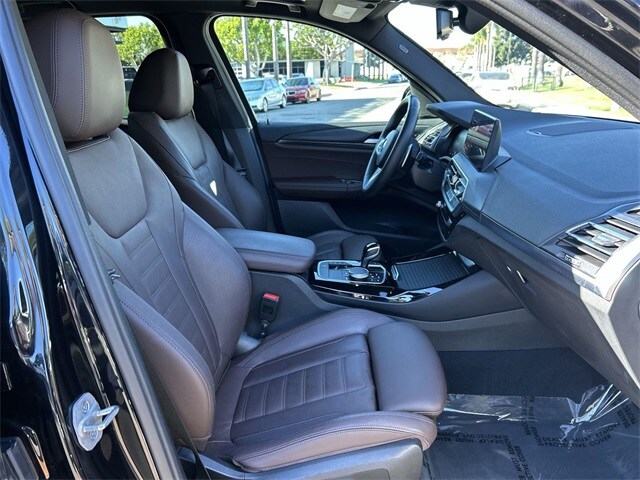 Thumbnail: 2023 BMW X3 - 28