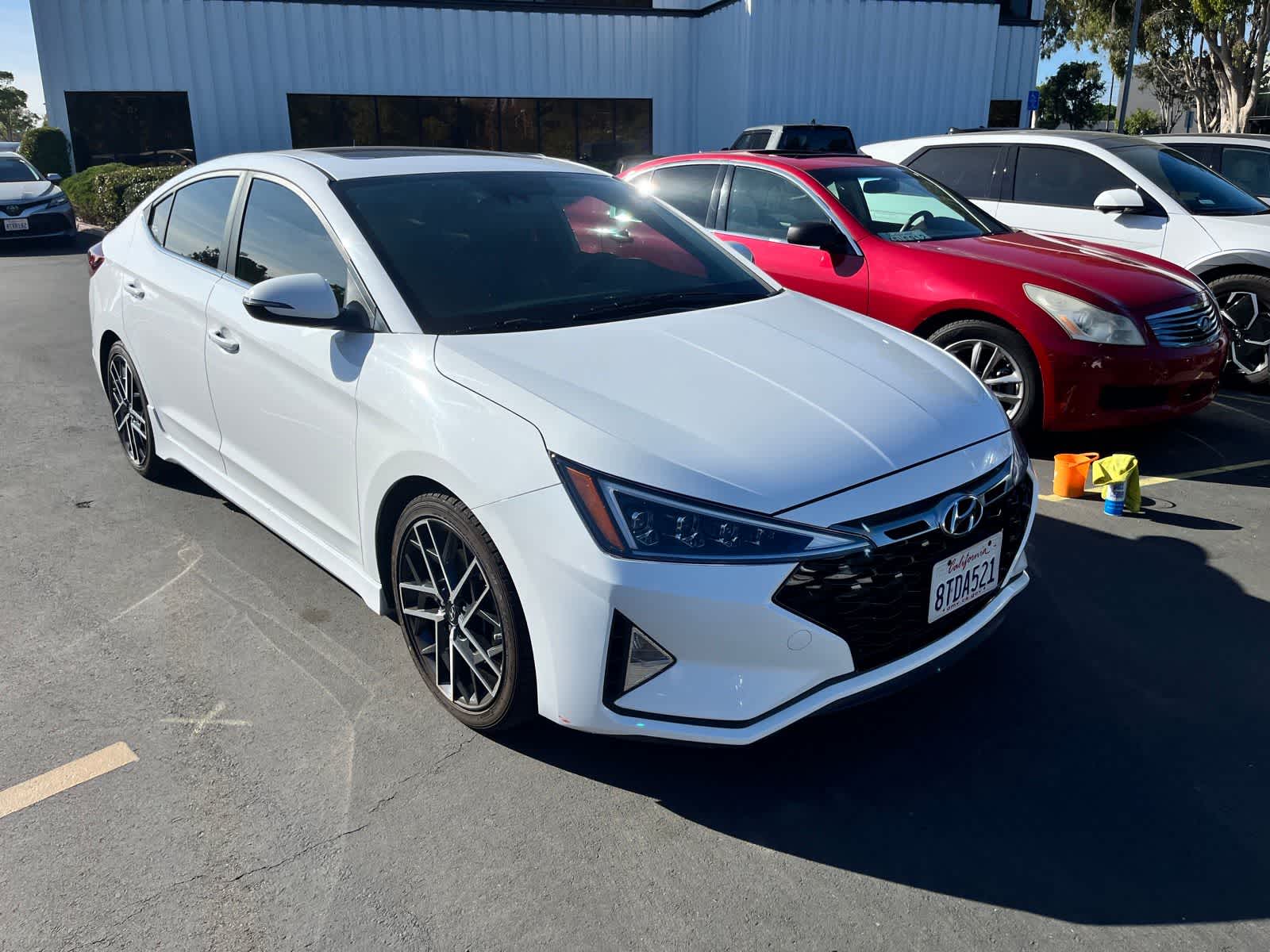 2020 Hyundai Elantra Sport photo 2