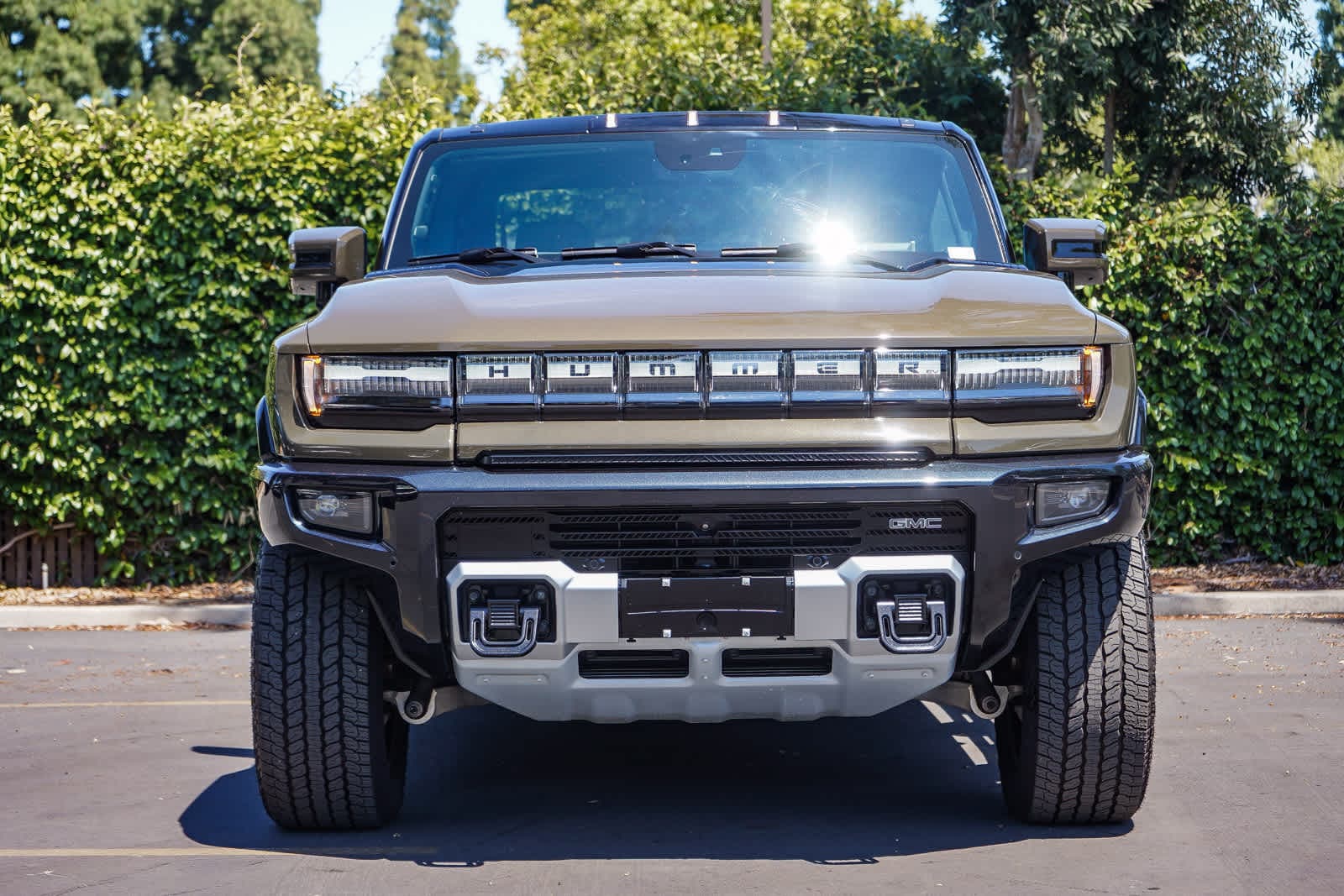 Used 2025 GMC HUMMER EV 2X with VIN 1GT40BDD1SU109184 for sale in Huntington Beach, CA