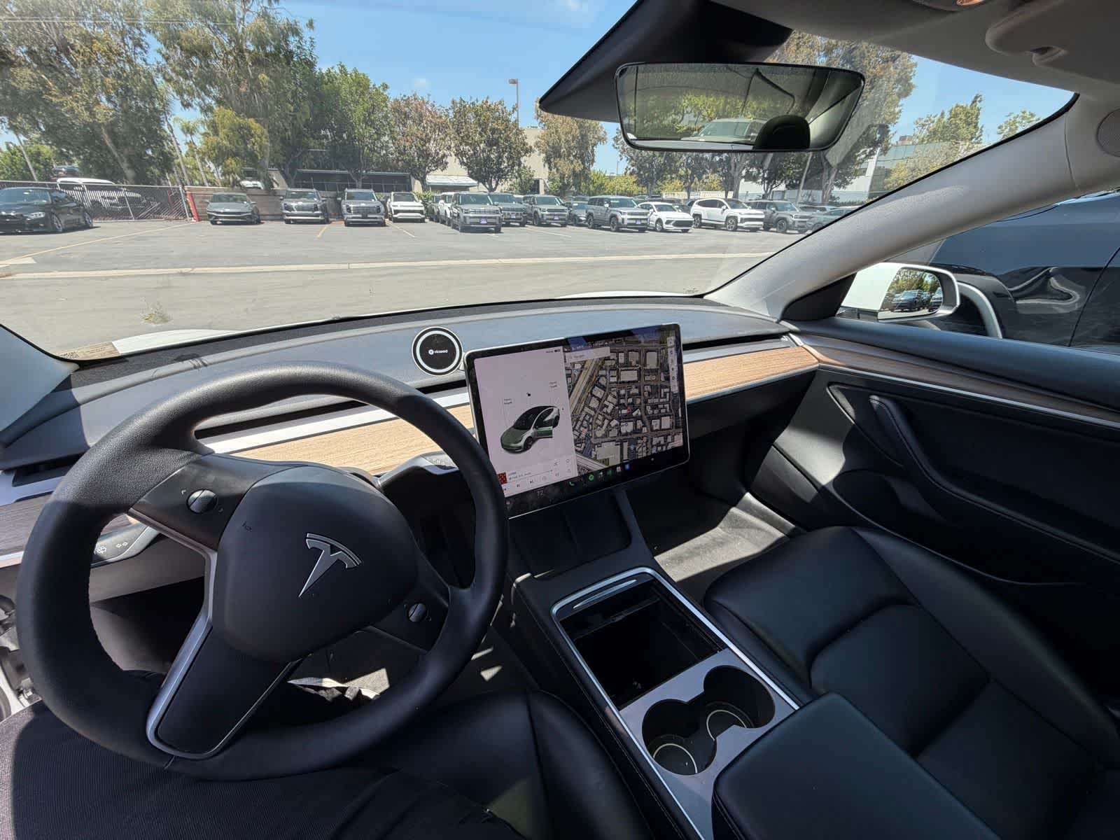Thumbnail: 2022 Tesla Model 3 - 7