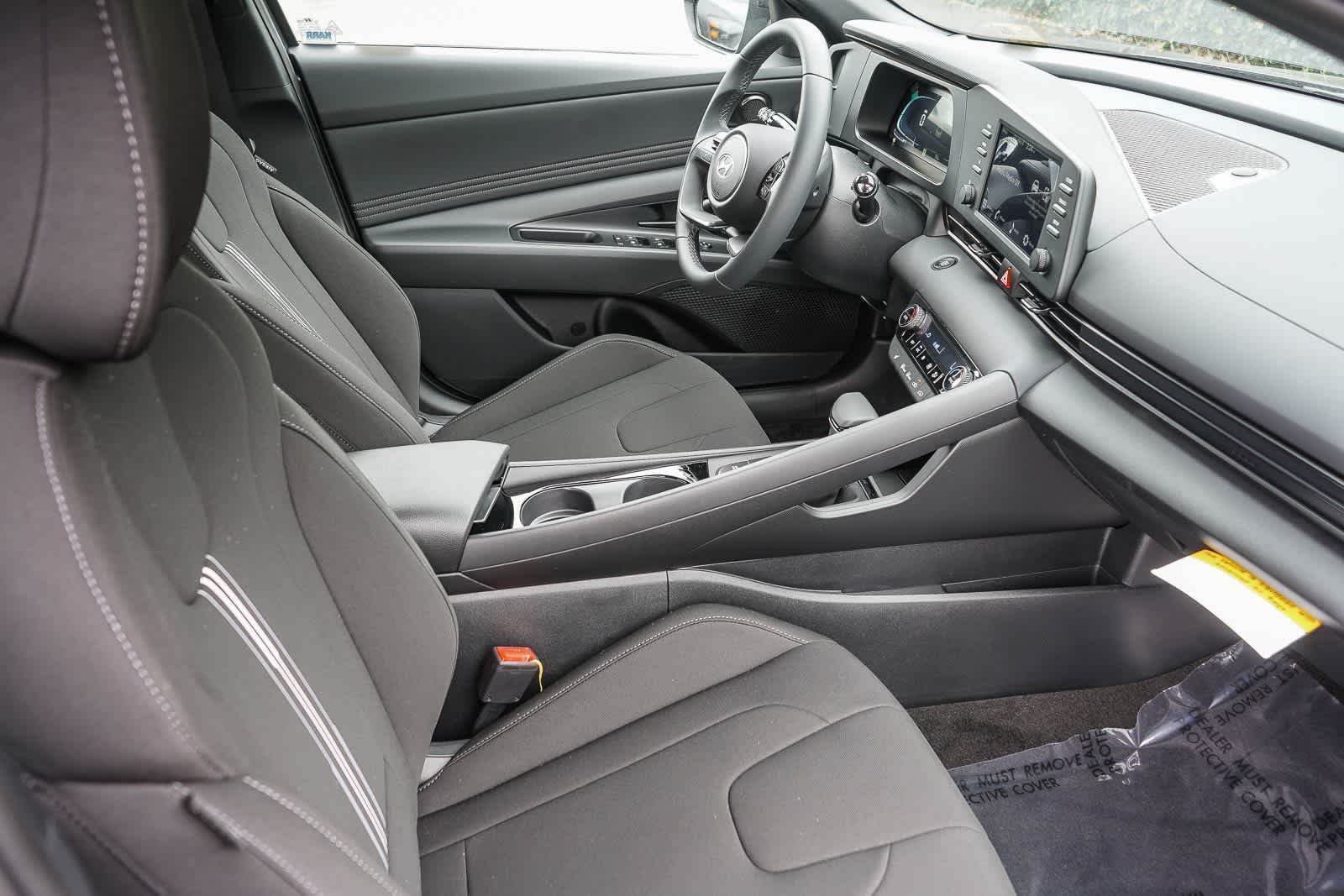 Thumbnail: 2026 Hyundai Elantra - 16