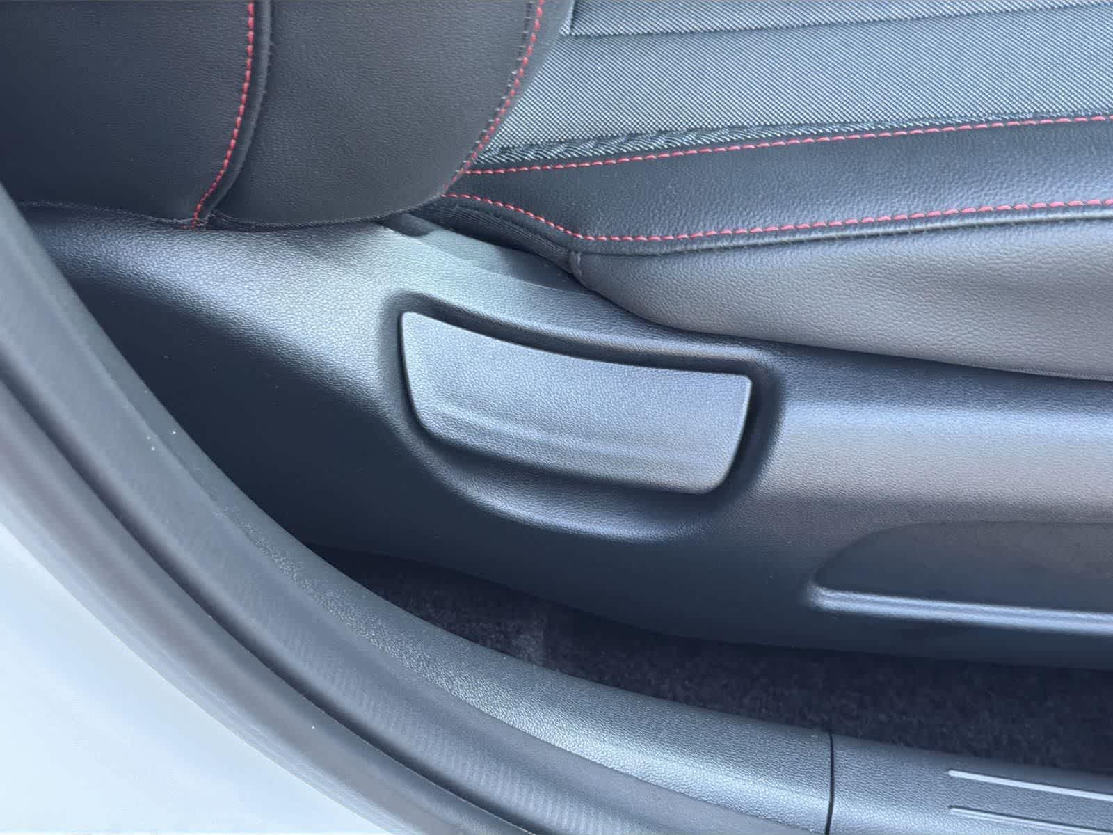 Thumbnail: 2025 Hyundai Elantra - 34