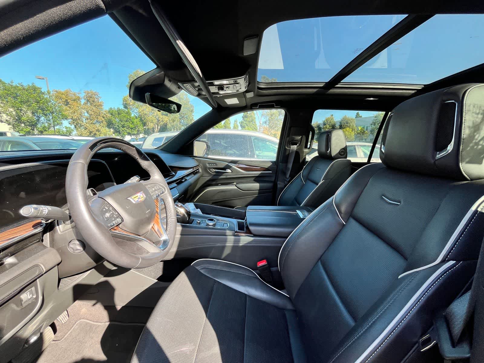 Thumbnail: 2024 Cadillac Escalade - 7