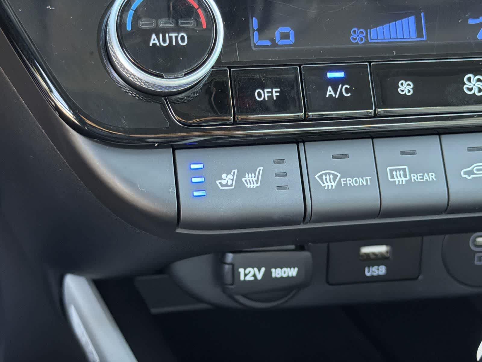 Thumbnail: 2025 Hyundai Elantra - 22