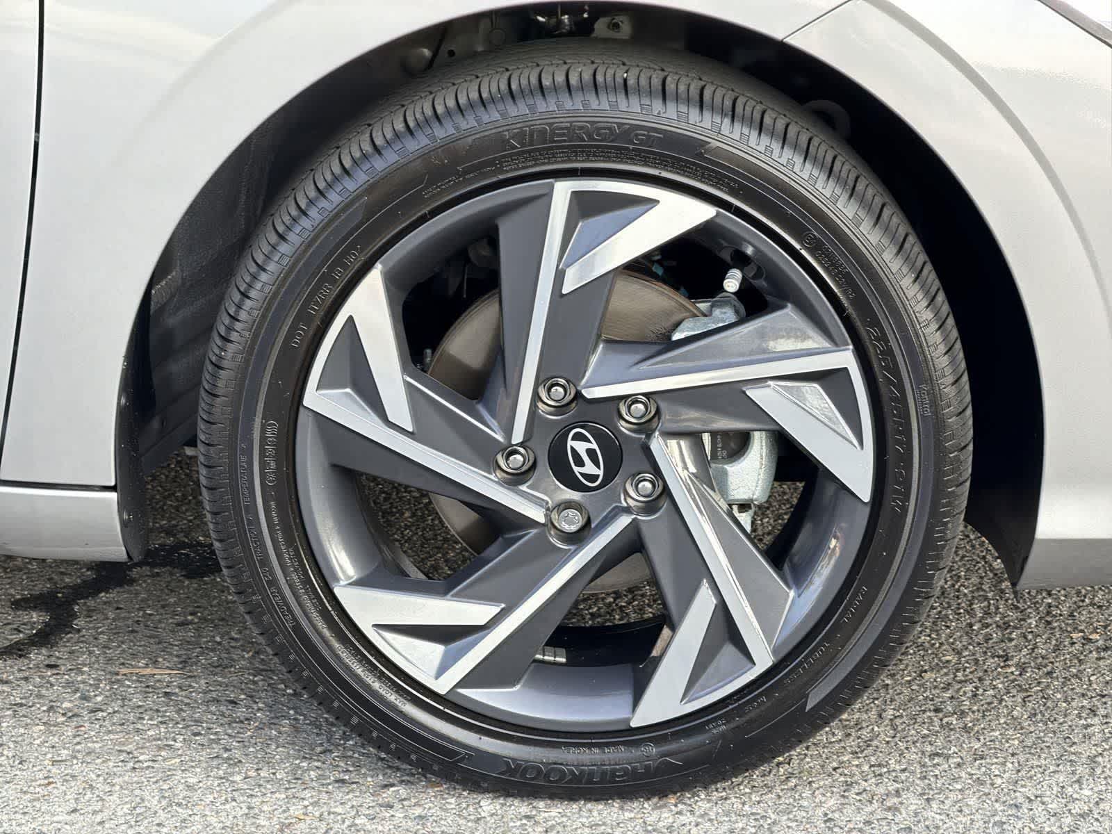 Thumbnail: 2025 Hyundai Elantra - 36