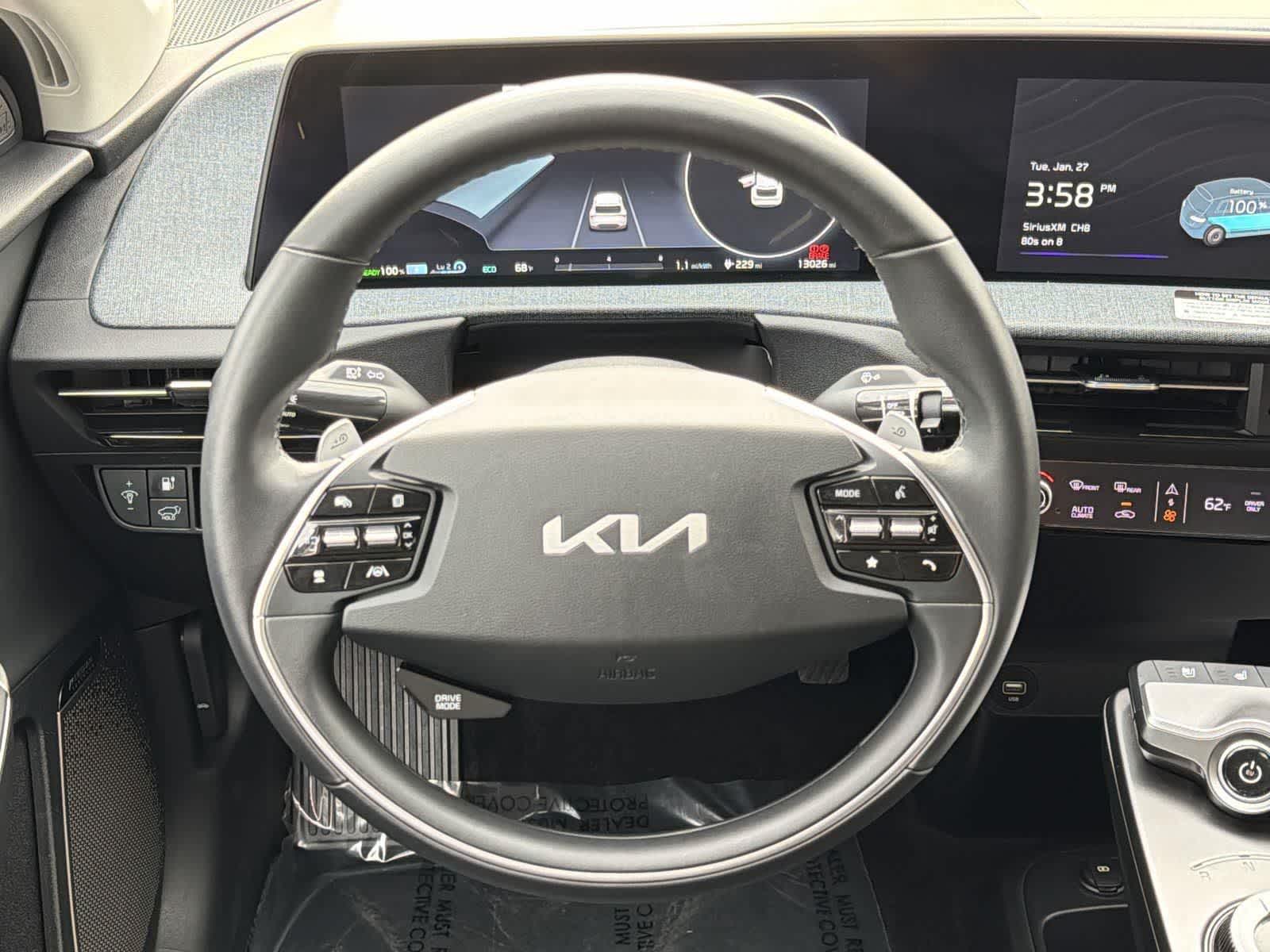 Thumbnail: 2023 Kia EV6 - 11