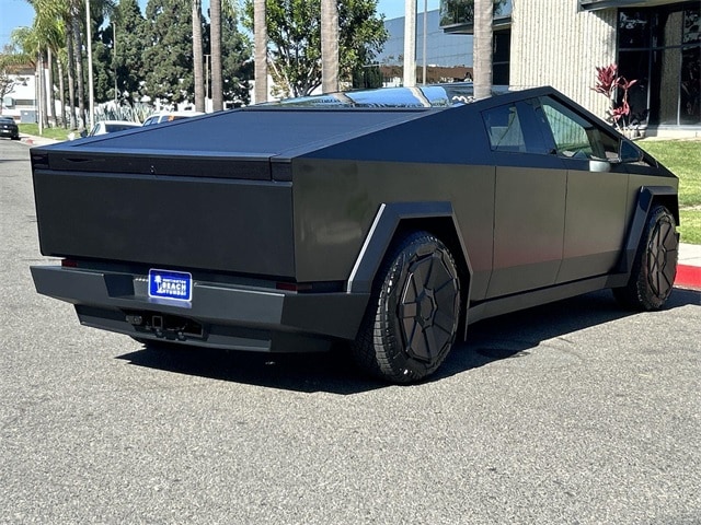 Thumbnail: 2024 Tesla Cybertruck - 4