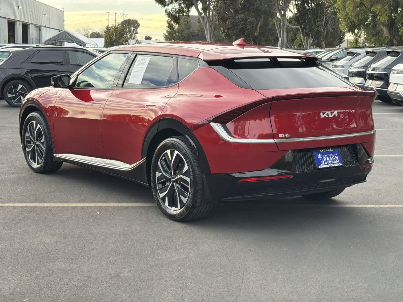 Thumbnail: 2023 Kia EV6 - 4