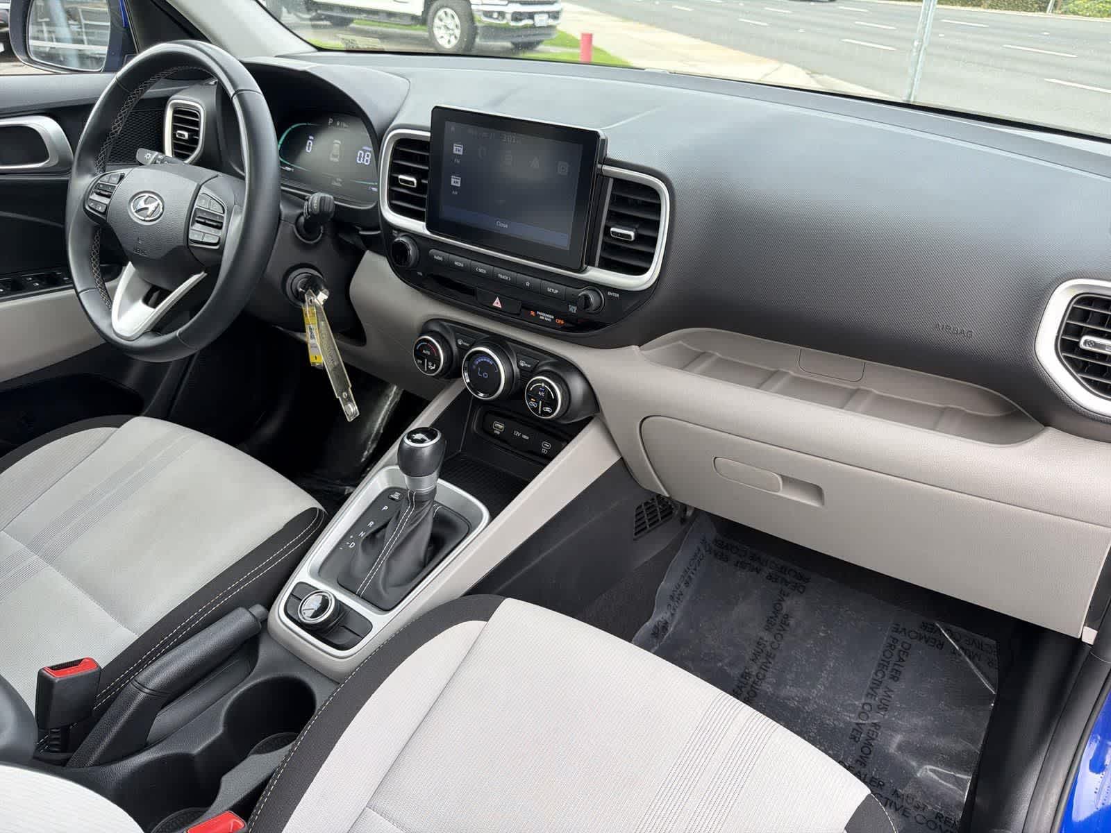 Thumbnail: 2023 Hyundai Venue - 35