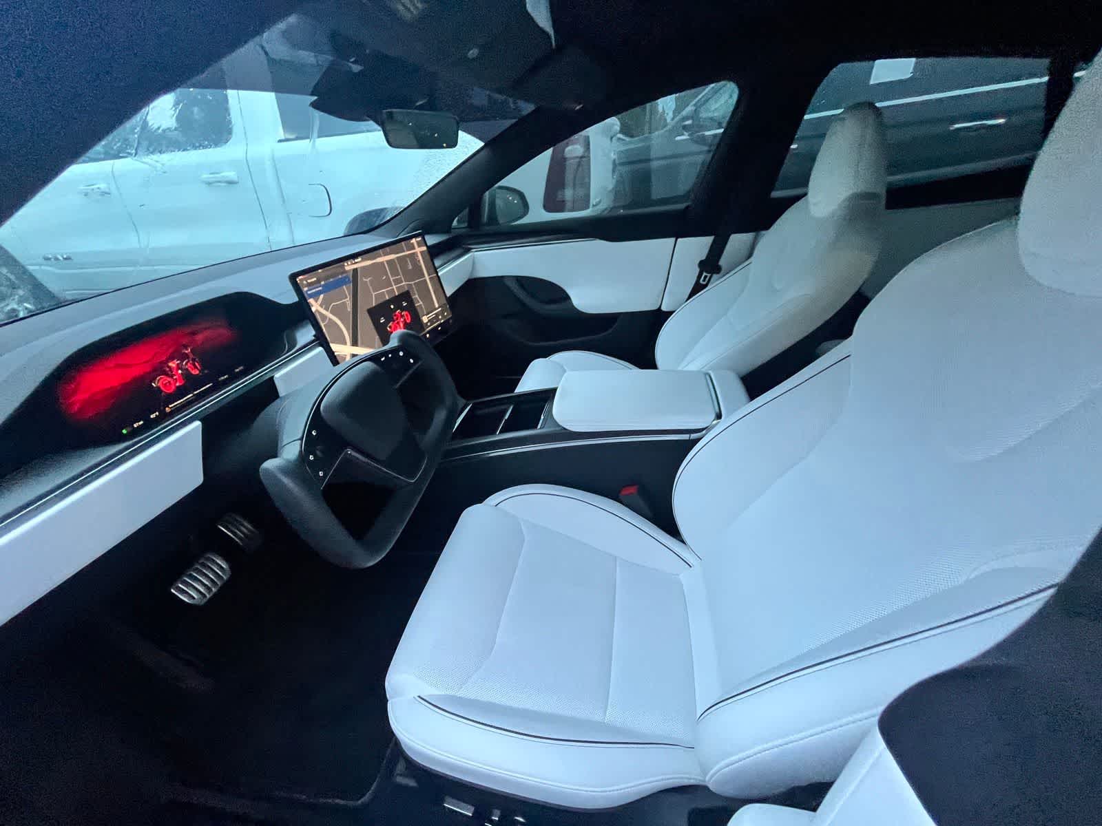 Thumbnail: 2023 Tesla Model S - 6