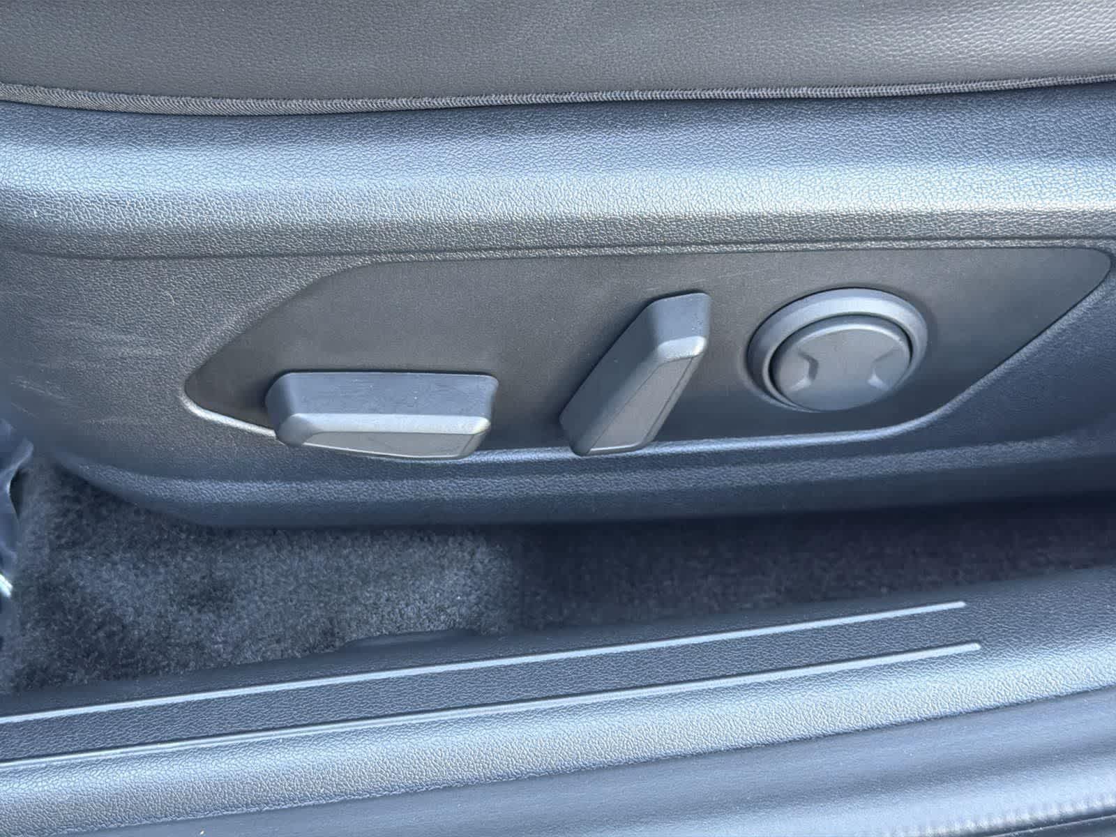 Thumbnail: 2025 Hyundai Elantra - 26