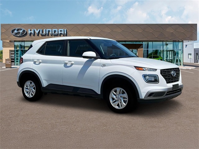 Thumbnail: 2025 Hyundai Venue - 10