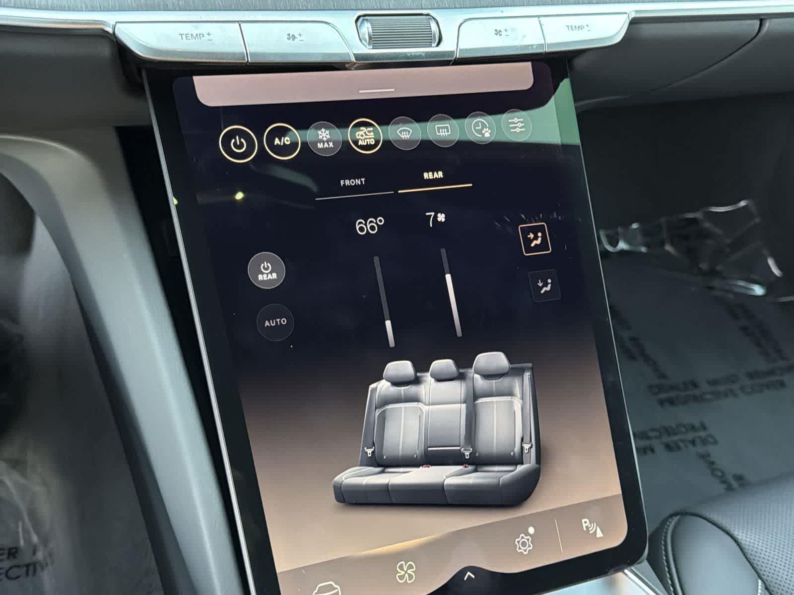 Thumbnail: 2024 Lucid Air - 15