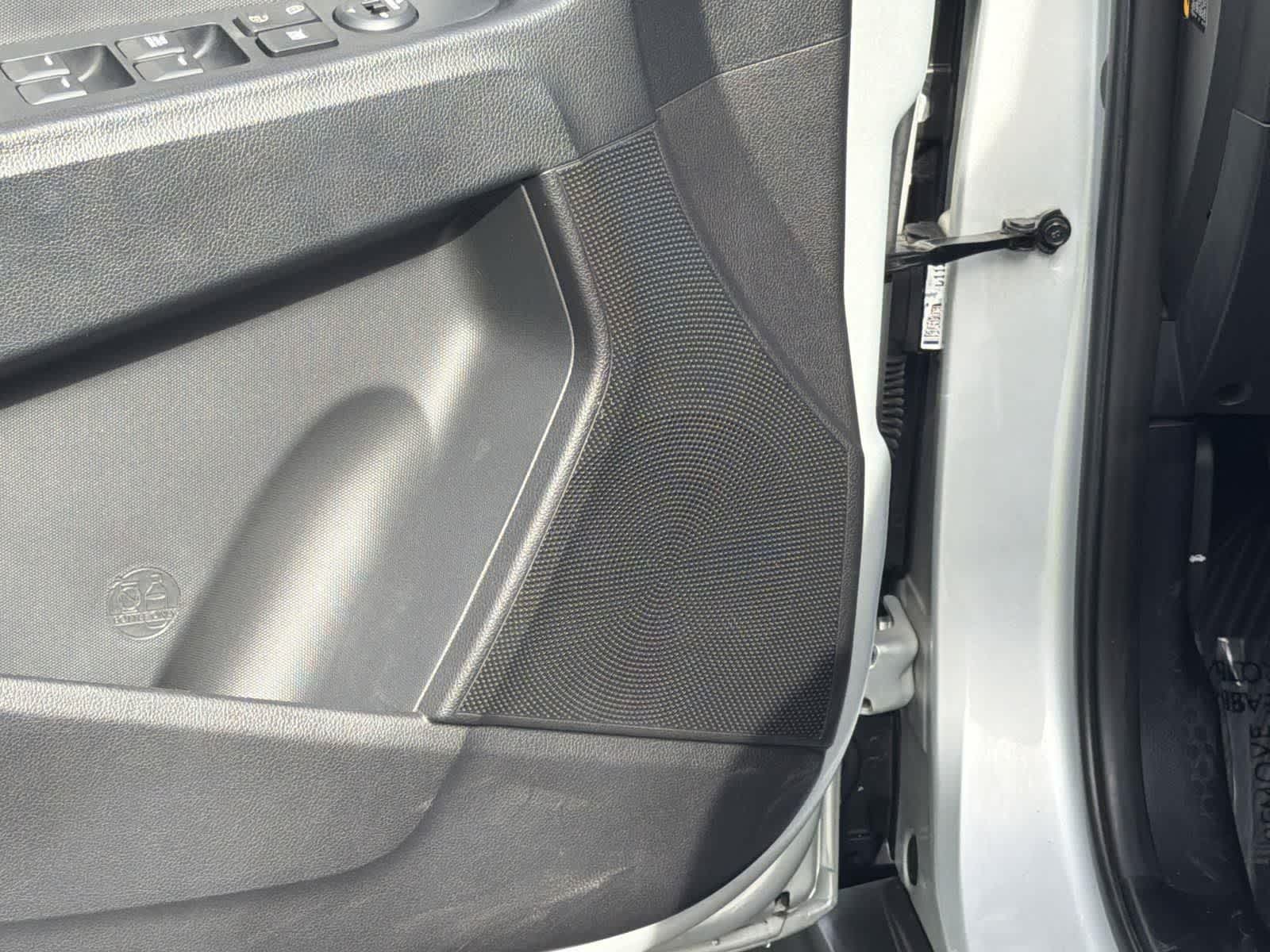 Thumbnail: 2013 Kia Sportage - 20