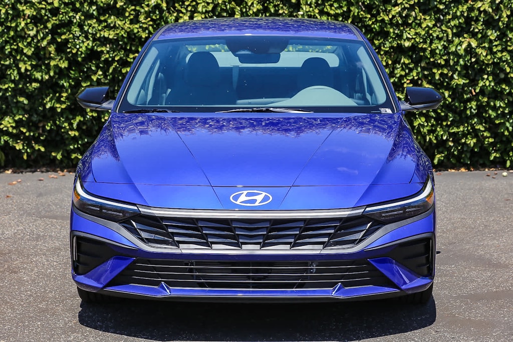 New 2026 Hyundai Elantra Hybrid SEL Sport Sedan
