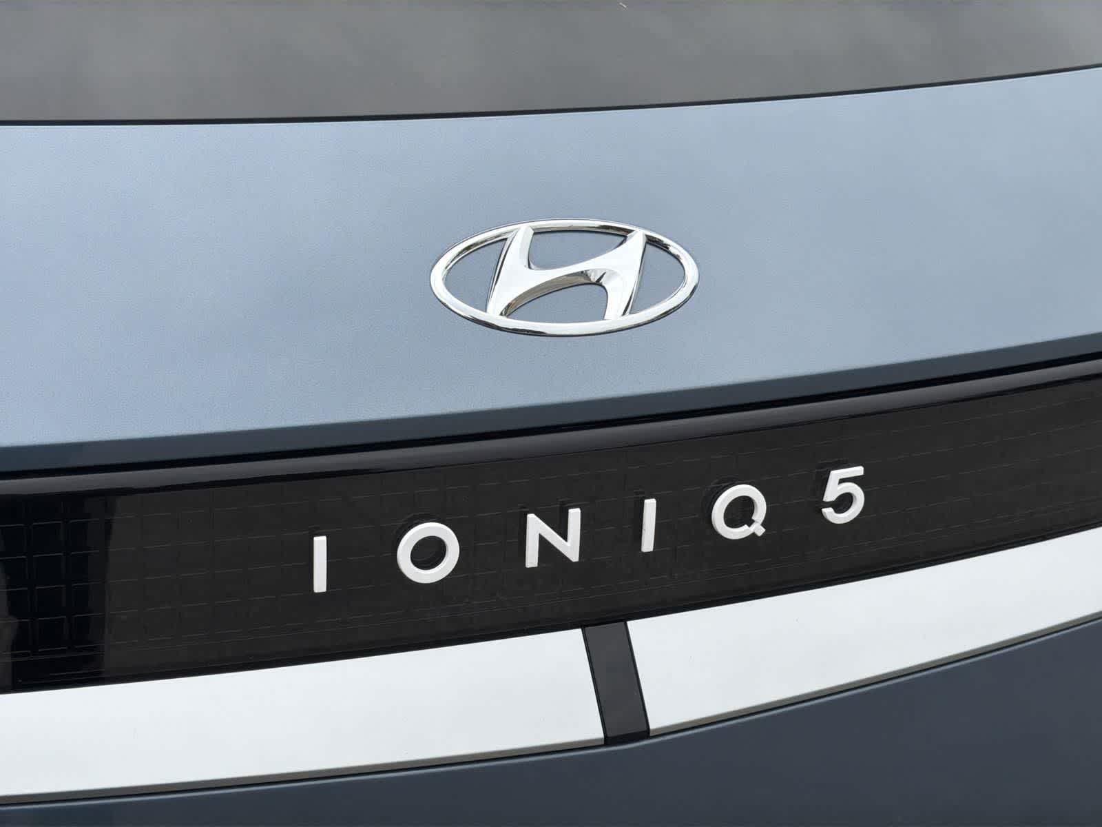 Thumbnail: 2024 Hyundai Ioniq 5 - 29