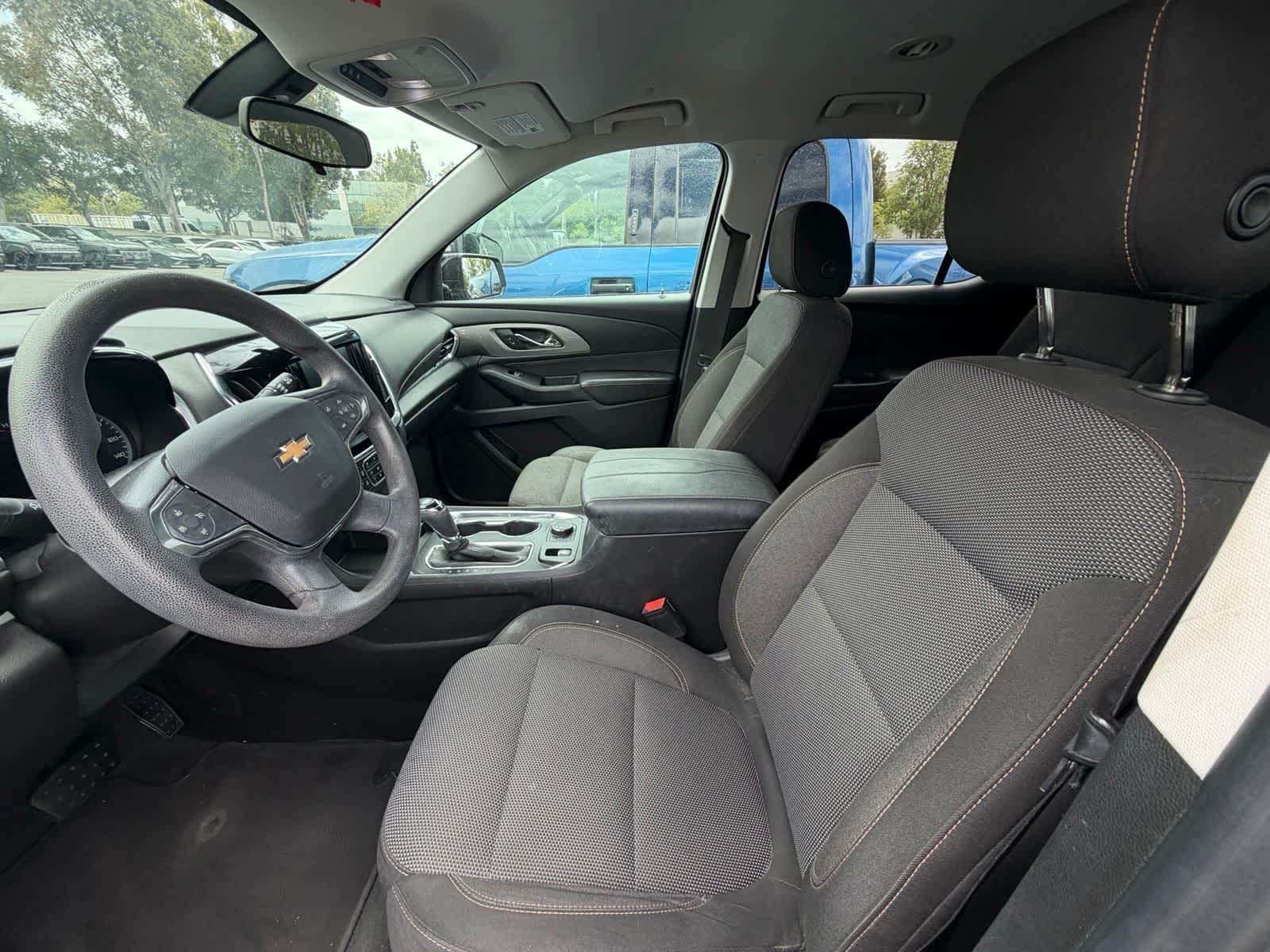 Thumbnail: 2018 Chevrolet Traverse - 6