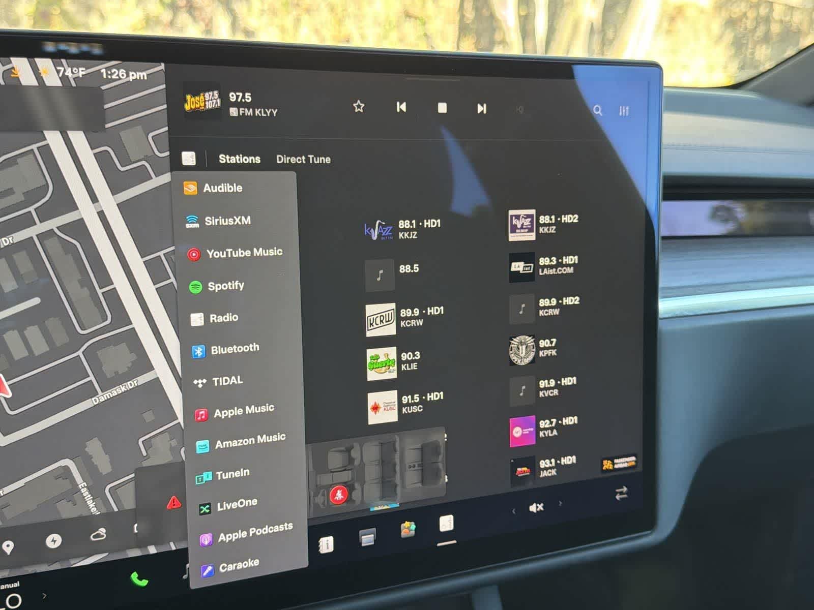 Thumbnail: 2023 Tesla Model X - 19