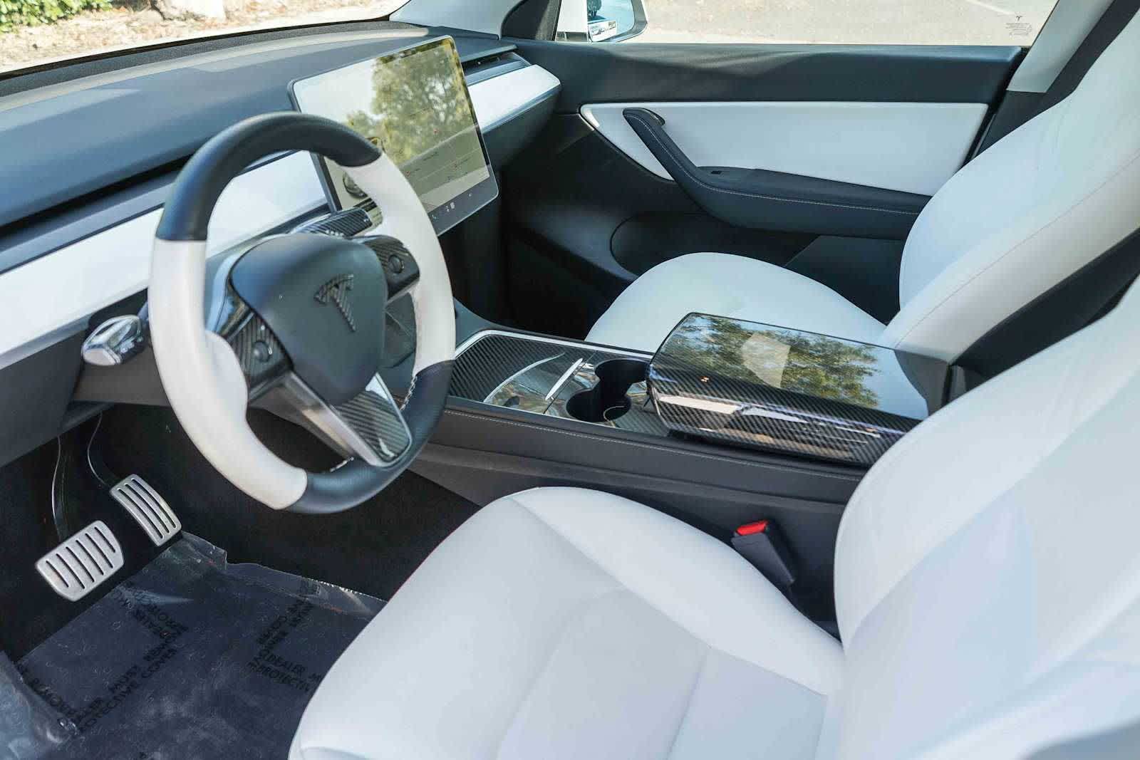 Thumbnail: 2021 Tesla Model Y - 18