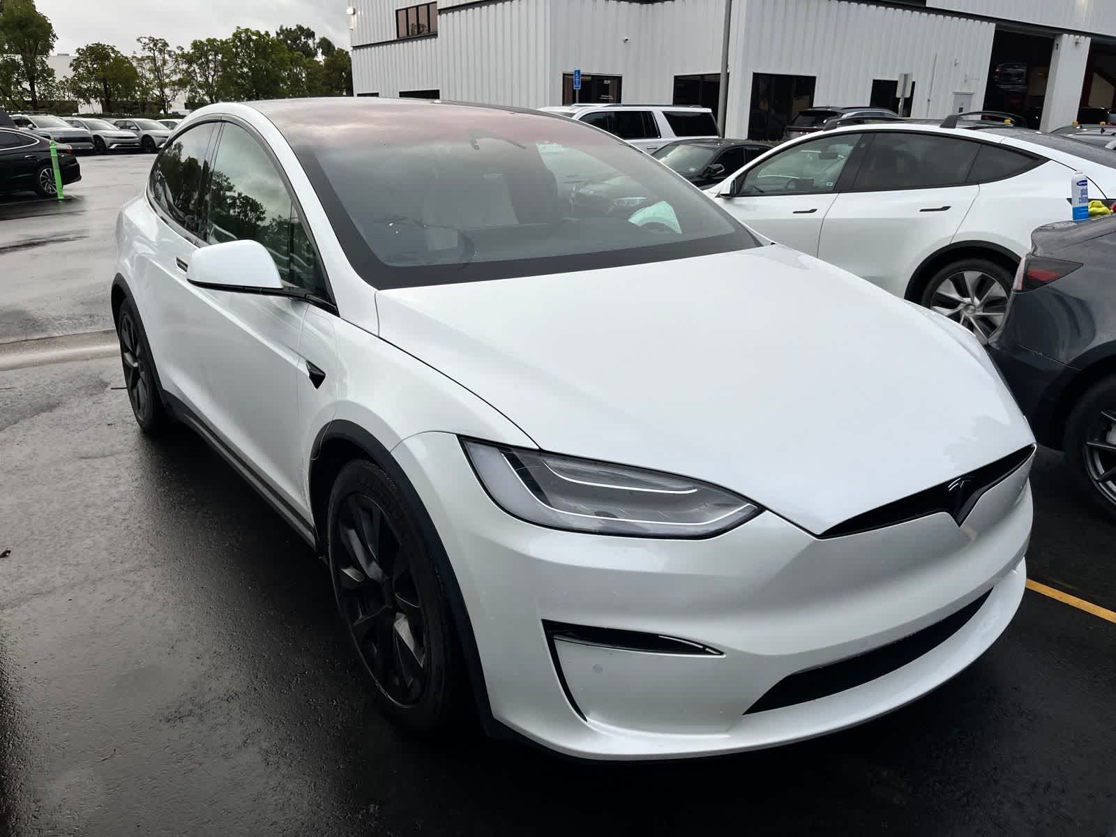 Thumbnail: 2022 Tesla Model X - 2