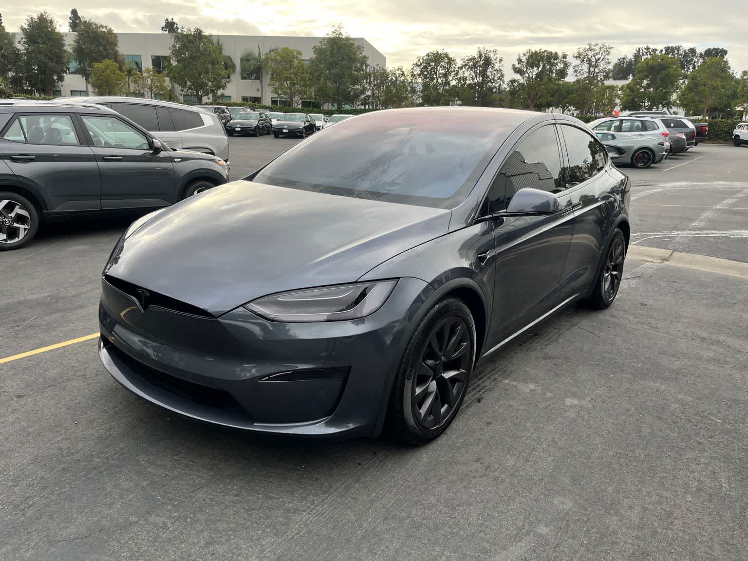Thumbnail: 2022 Tesla Model X - 1