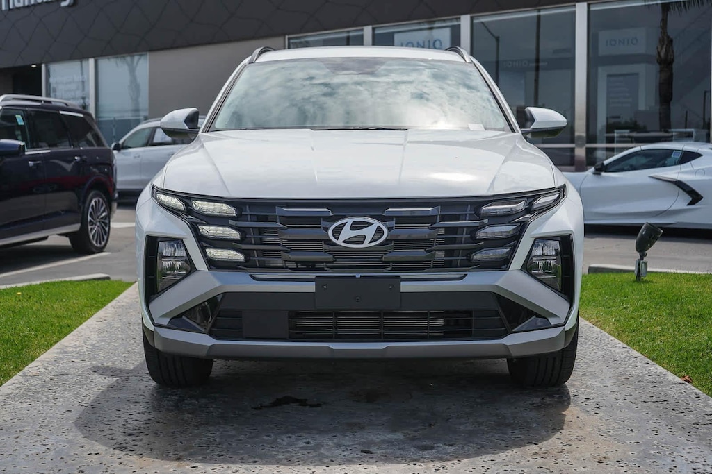 New 2026 Hyundai Tucson SEL Plus FWD SUV