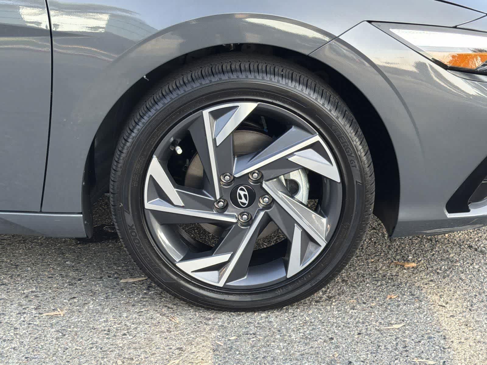 Thumbnail: 2025 Hyundai Elantra - 38