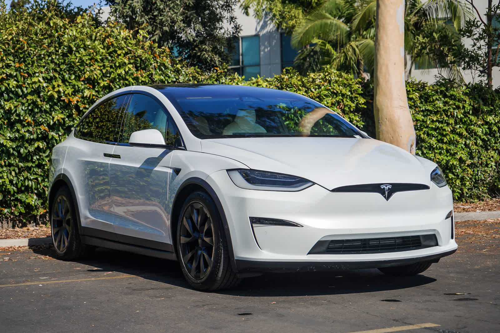 Thumbnail: 2022 Tesla Model X - 3