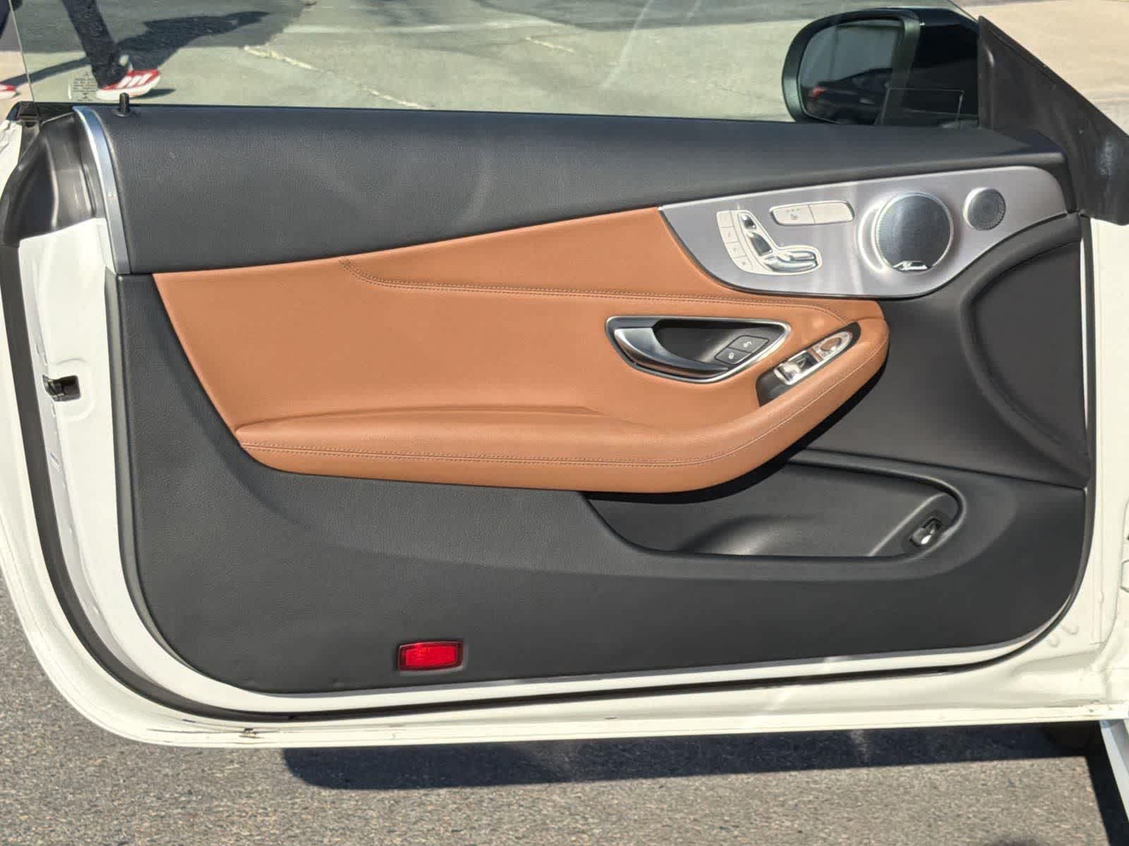 Thumbnail: 2020 Mercedes-Benz C-Class - 23