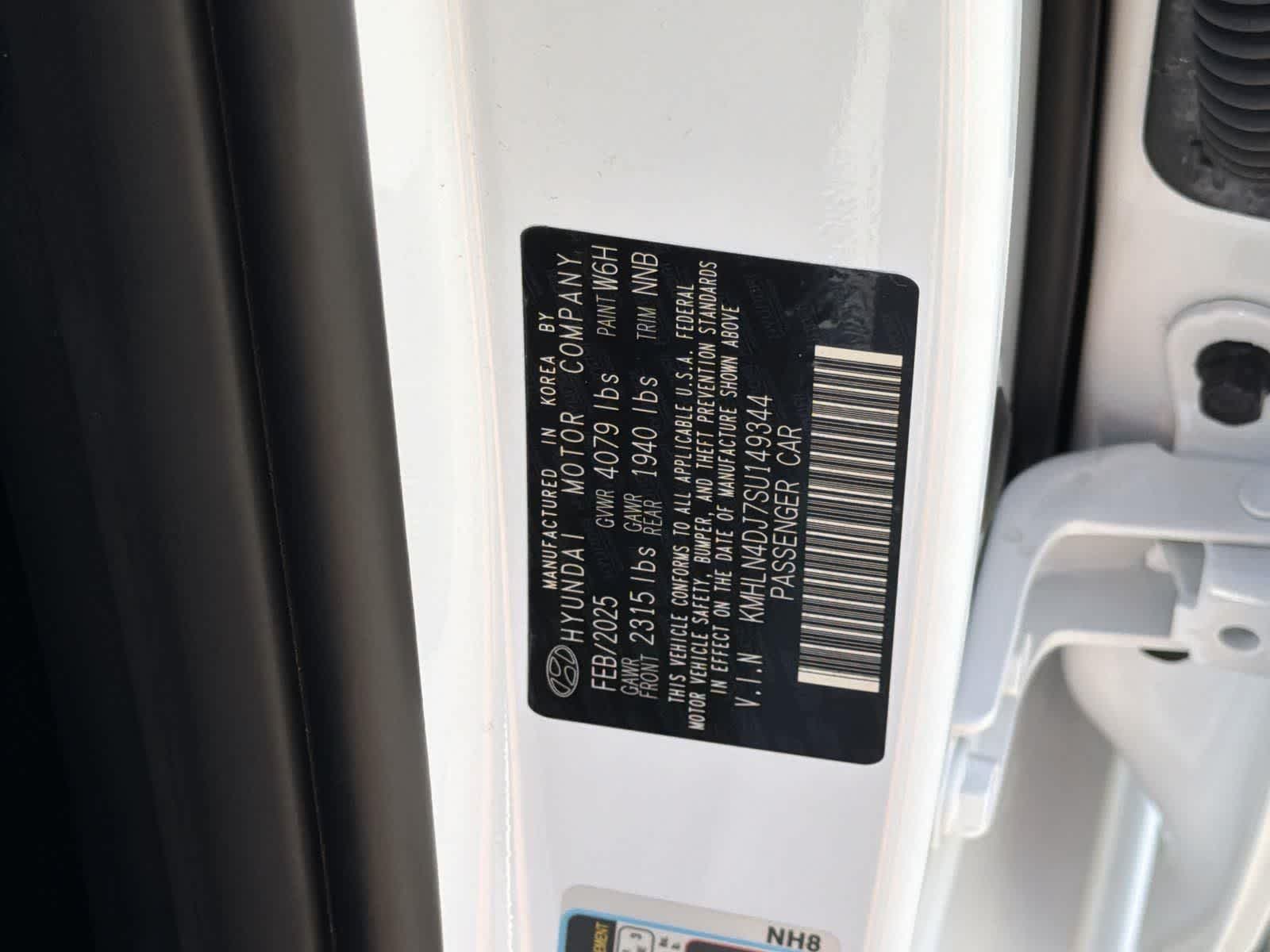 Thumbnail: 2025 Hyundai Elantra - 9