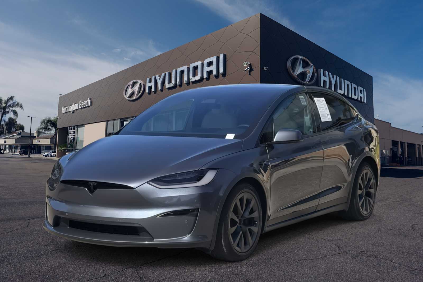 Thumbnail: 2022 Tesla Model X - 1