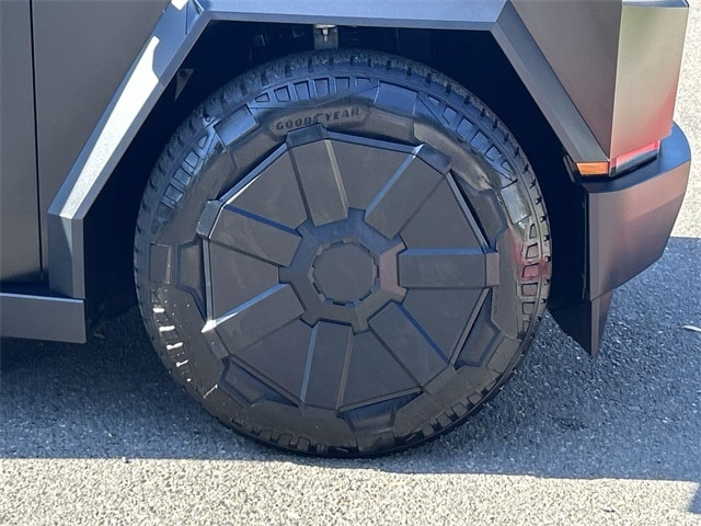Thumbnail: 2024 Tesla Cybertruck - 38