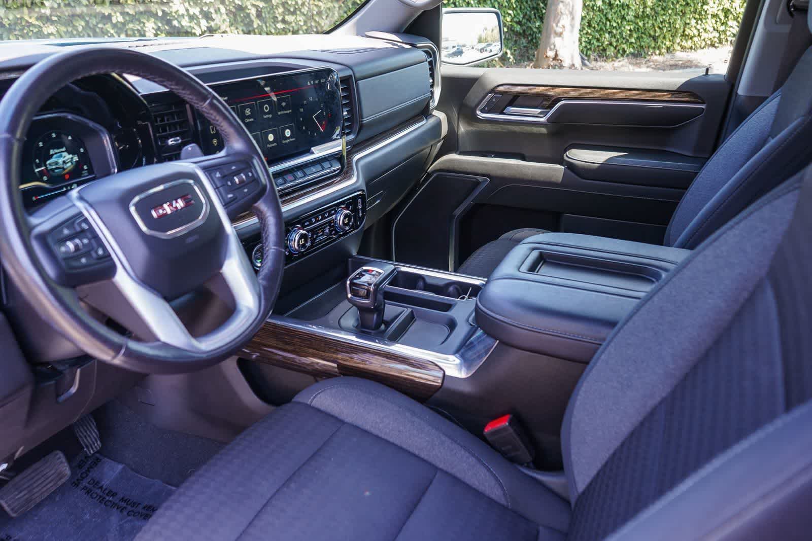 Thumbnail: 2022 GMC Sierra 1500 - 15